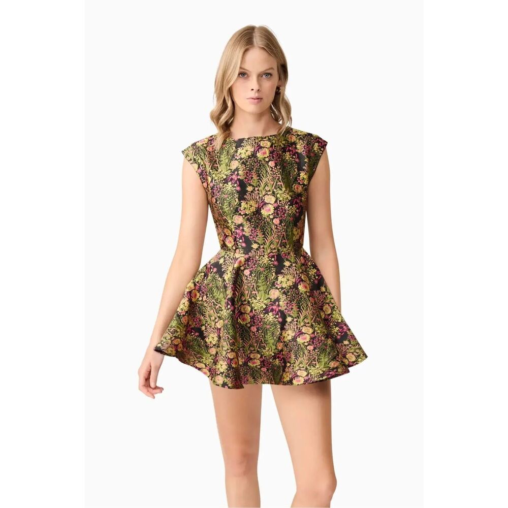 Elliatt Cindy Mini Dress Black Cocktail wedding Party Date Nights size S NWT